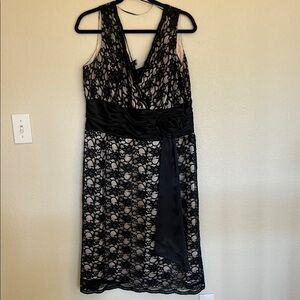 JS Boutique Black Lace Midi Dress